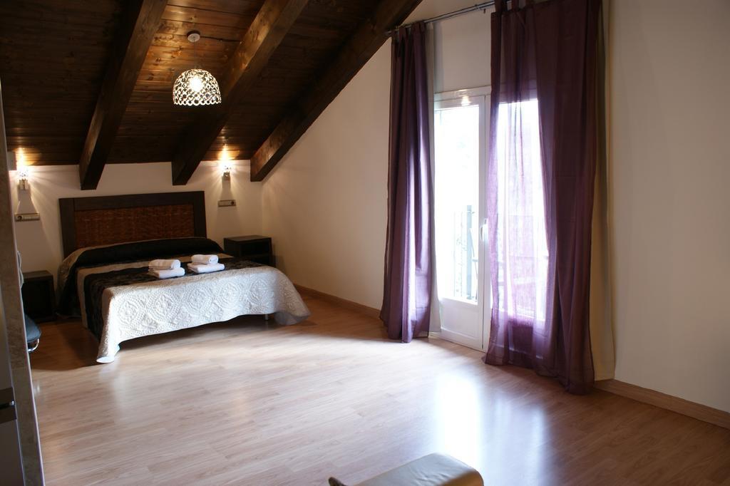 Puerta De Ordesa Garden Apartment Laspuna Room photo